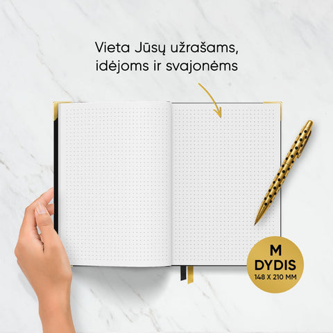 MAŽA JUODA COCO DARBO KNYGA: 2026 m. su Coco Chanel biografija ir citatomis (M dydis) + galimybė personalizuoti - COCO&CO