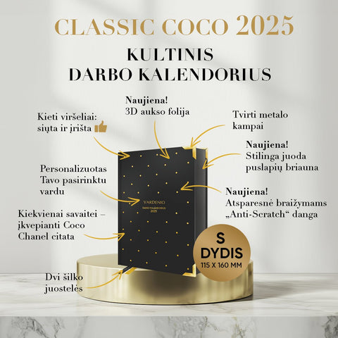 Ikoninis mažas juodas darbo kalendorius Classic Coco 2025 m. (S dydis) su Coco Chanel citatomis – personalizuotas Jūsų vardu! - COCO&CO